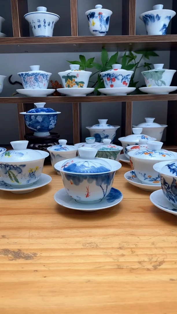 【闪购商品】手绘莲花三才元宝盖碗150cc(微瑕）