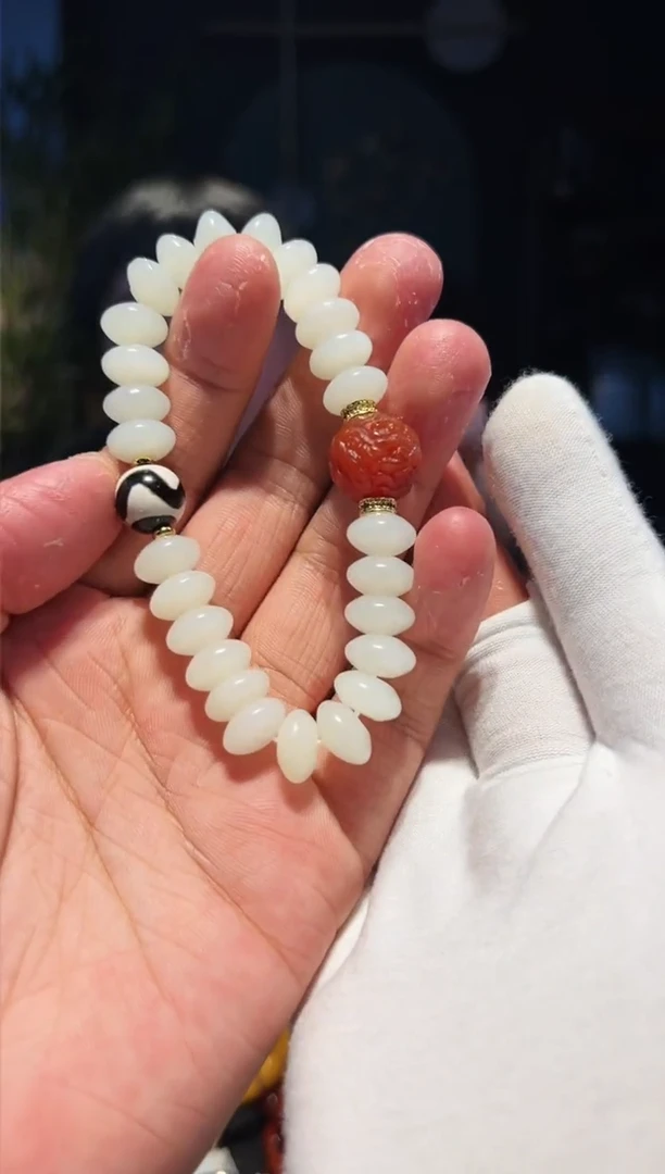 手串未镶嵌和田玉单圈