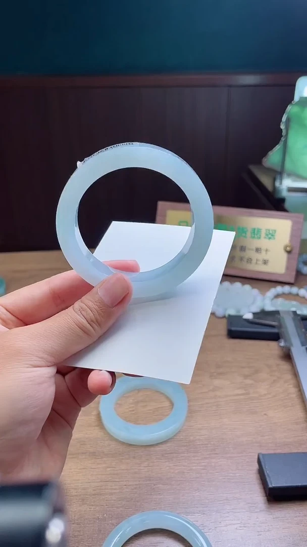 定制翡翠手镯未镶嵌丽*定制