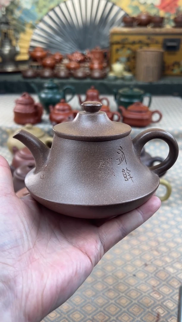 茶壶紫砂老段泥刻绘云炉壶300CC