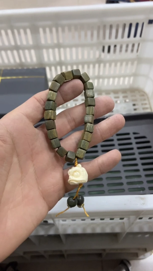 杯无运费险有瑕疵的摄影的产品有使用过的痕迹有点脏介意勿拍
