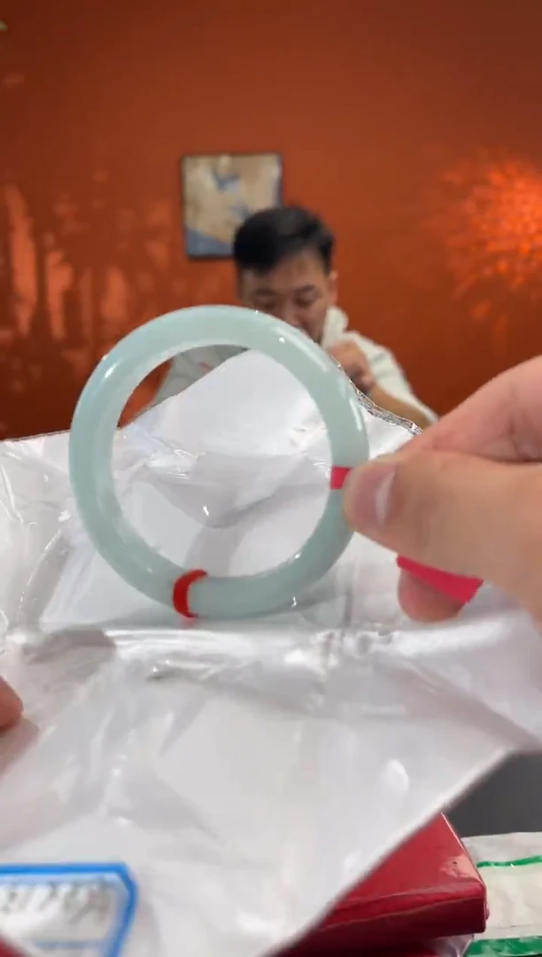 未镶嵌手镯翡翠6