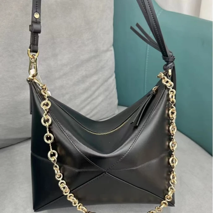 『高端玩家』新款休闲百搭经典腋下斜跨女包 SLBL-569-黑色