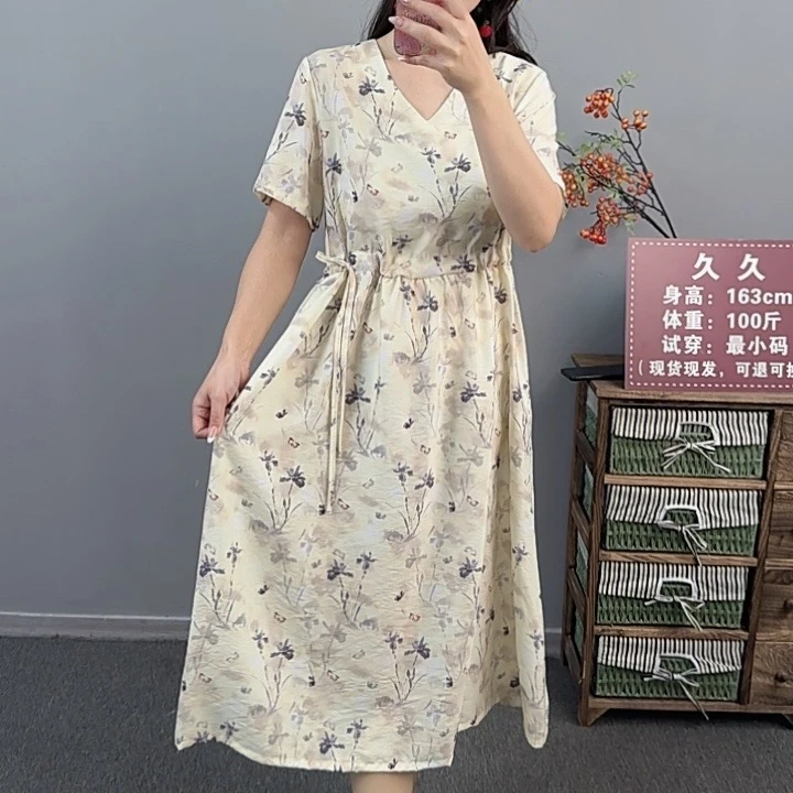 32新款文艺优雅宽松连衣裙时尚A字版印花长款大摆复古连衣裙8738