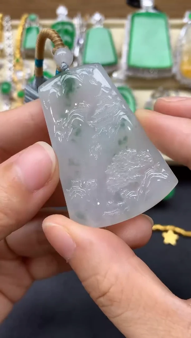 翡翠未镶嵌颈饰279-中国好珠宝