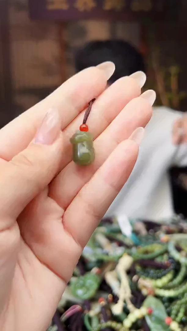 颈饰未镶嵌和田玉多样性发货拍一发一