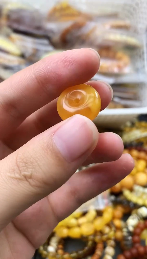 未镶嵌琥珀珠宝奇石6