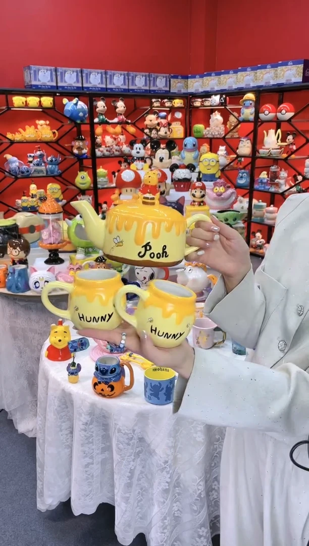 【闪购商品】.@@陶瓷维尼熊一壶二杯