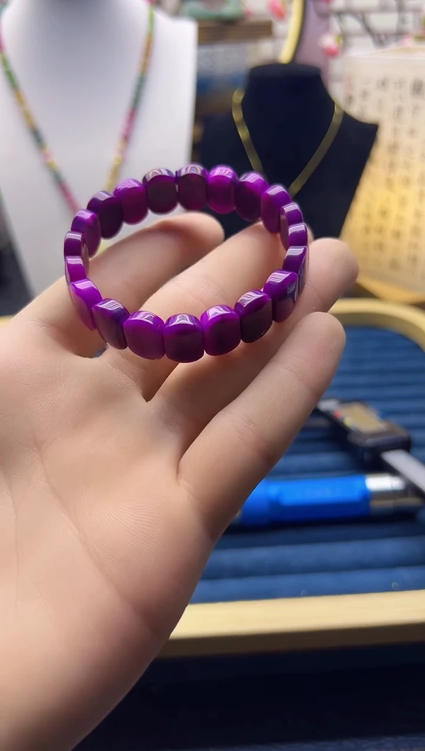 【闪购商品】苏纪石（舒俱来）耳钉未镶嵌S302