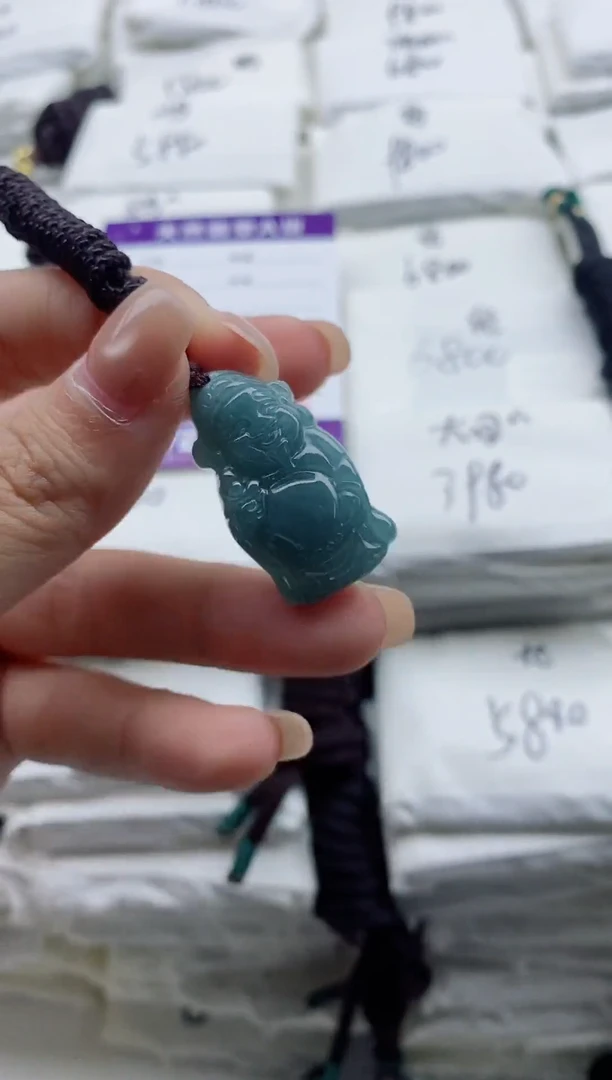 颈饰未镶嵌翡翠8