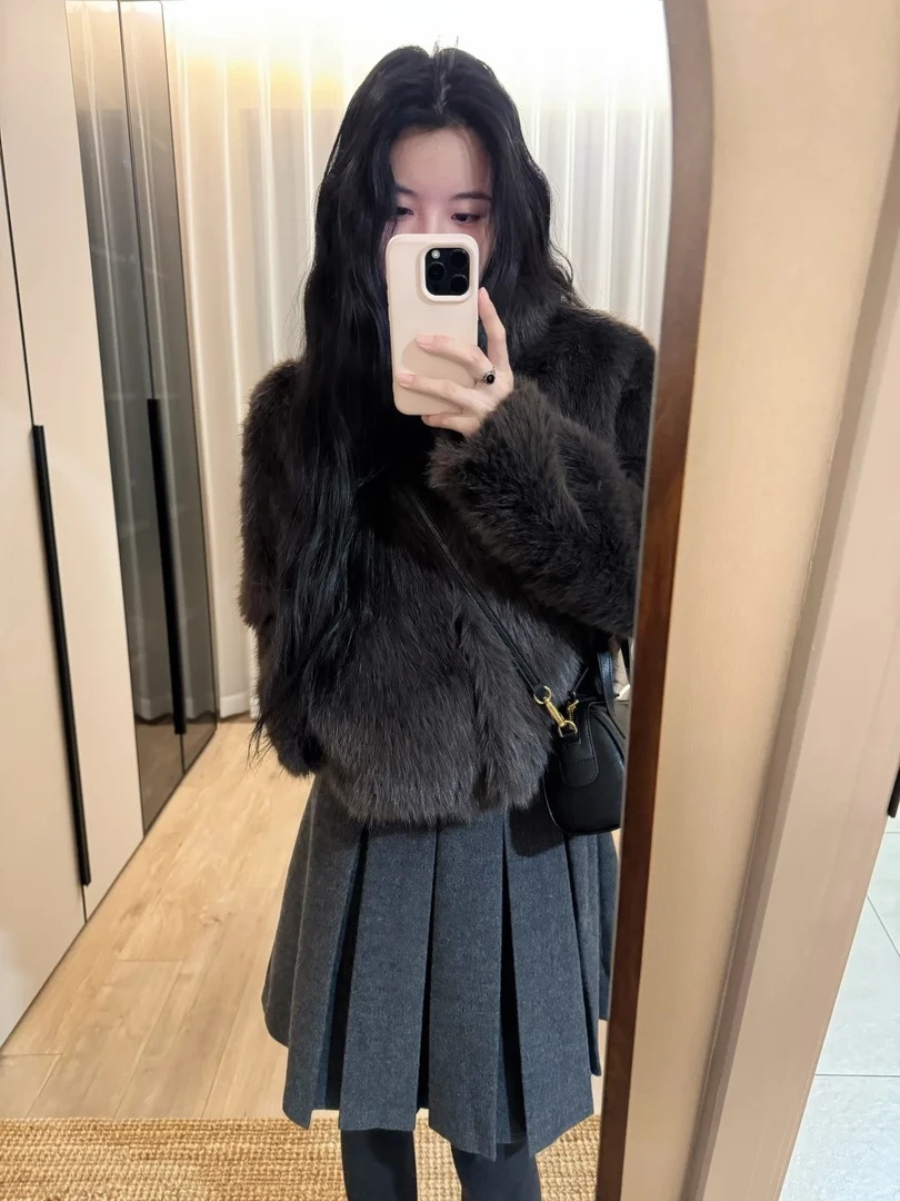 2025冬季新款韩系高级感毛茸茸保暖外套搭配半身裙气质两件套装女