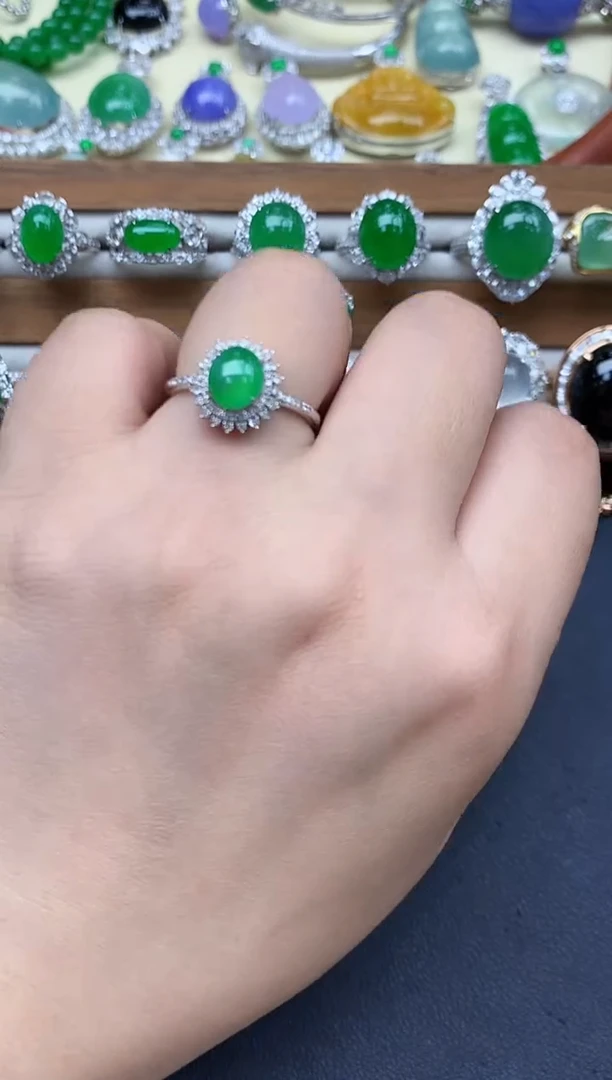 18K金镶嵌戒指翡翠489-中国好珍宝