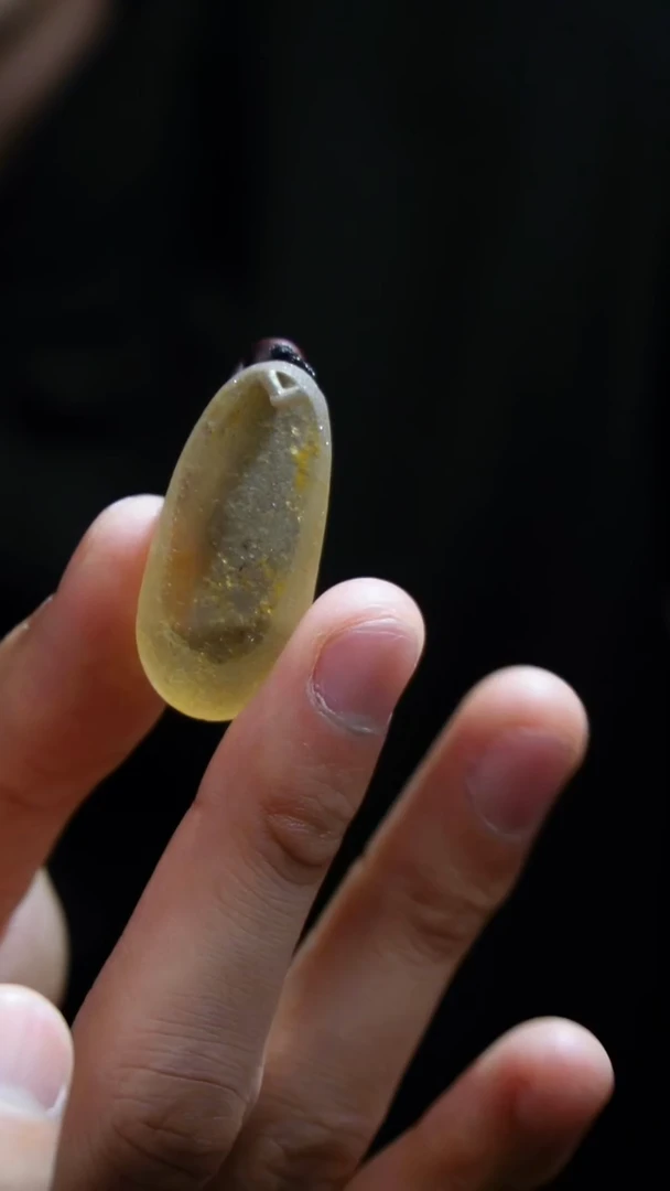 吊坠(赠链)未镶嵌水晶水晶