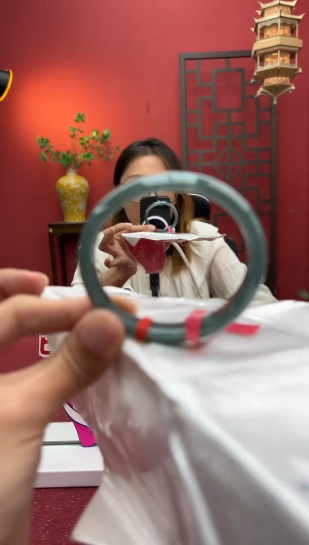 未镶嵌手镯（贵妃镯）翡翠翡翠手镯9
