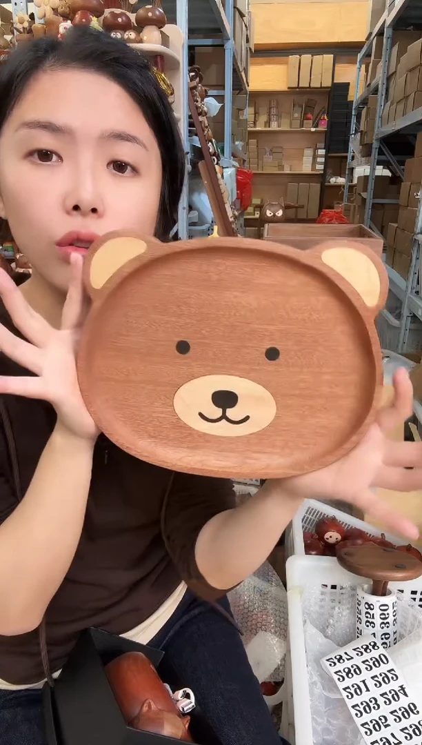 木瑕疵大号乌檀木小熊圆盘