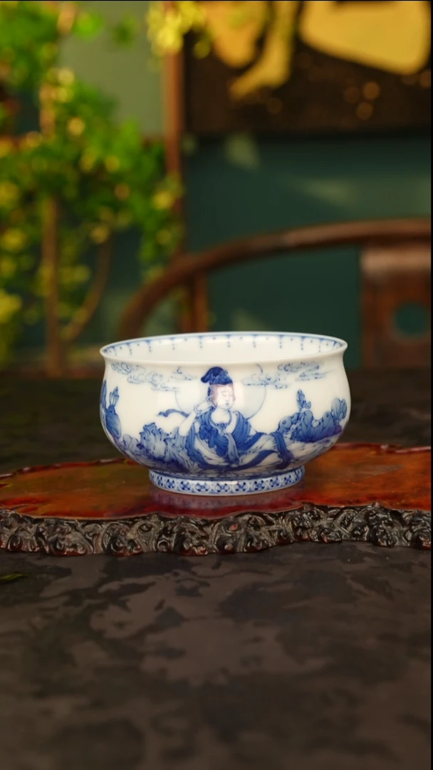 画堂春 青花手绘观音主人杯