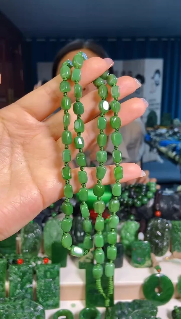 和田玉未镶嵌挂件1