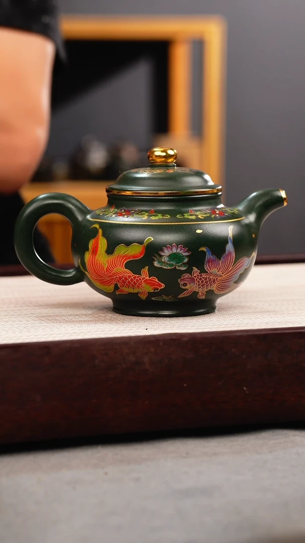 茶壶紫砂刘*基绿泥 掇只 锦鲤珐琅彩