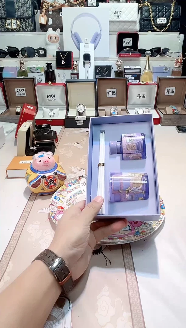瓷片瓷器 库房到期 全部地板价@@1