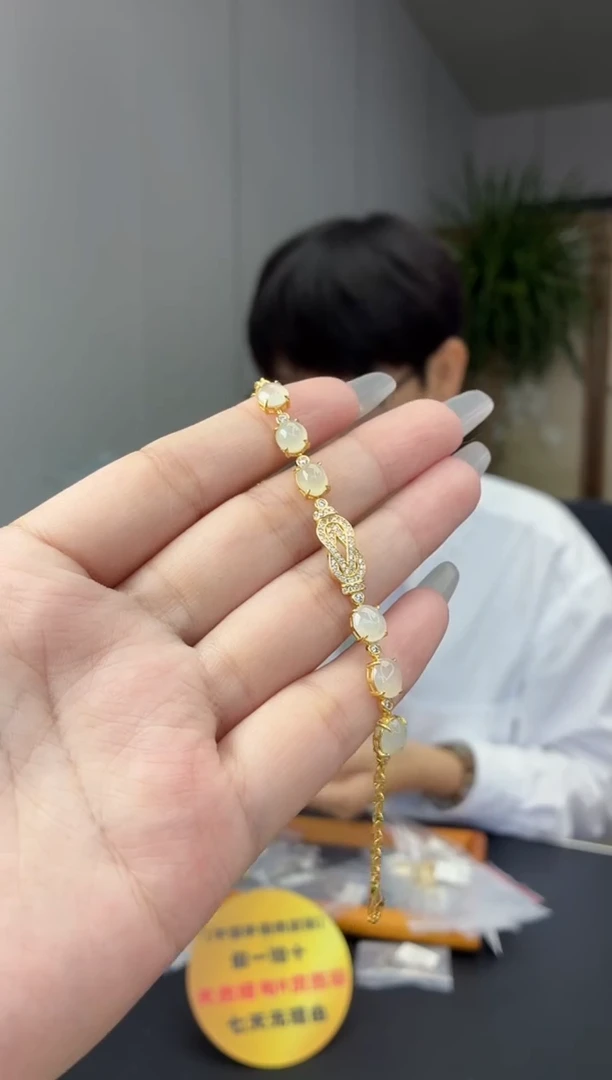 颈饰银S925镶嵌翡翠1111111111111