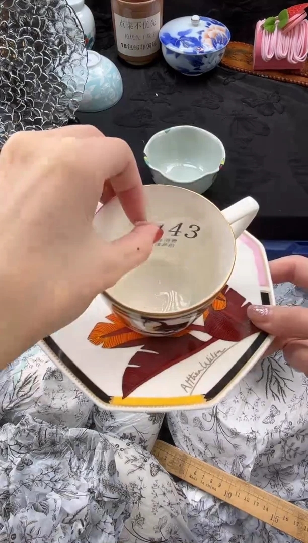 瓷片B****啊       A143