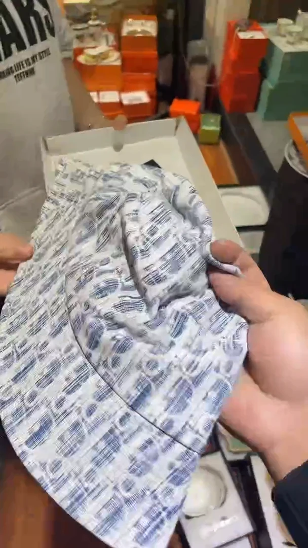 杯鸿辉家品牌瓷器，京东包邮！