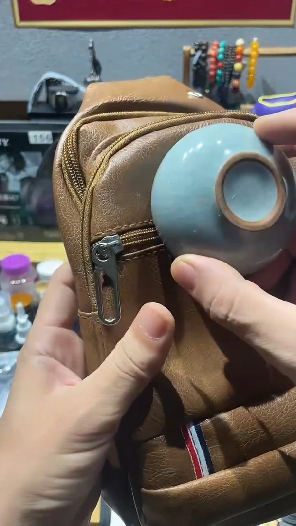 瓷片闪购商品 如图所示