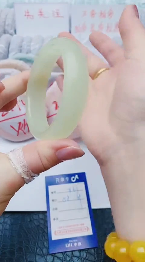 未镶嵌手镯石英质玉x61+58-59