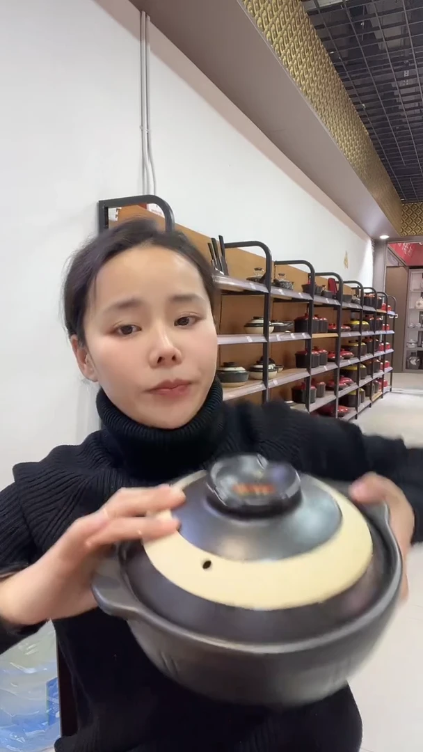 【闪购商品】瓷片土菜煲2.3升土菜煲2.3升