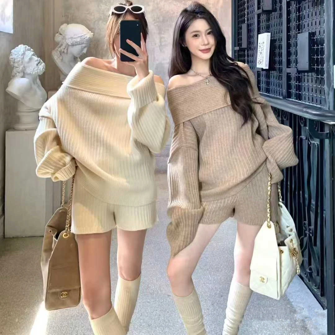 慵懒风针织两件套女秋冬新款宽松一字肩毛衣配短裤高级感时尚套装