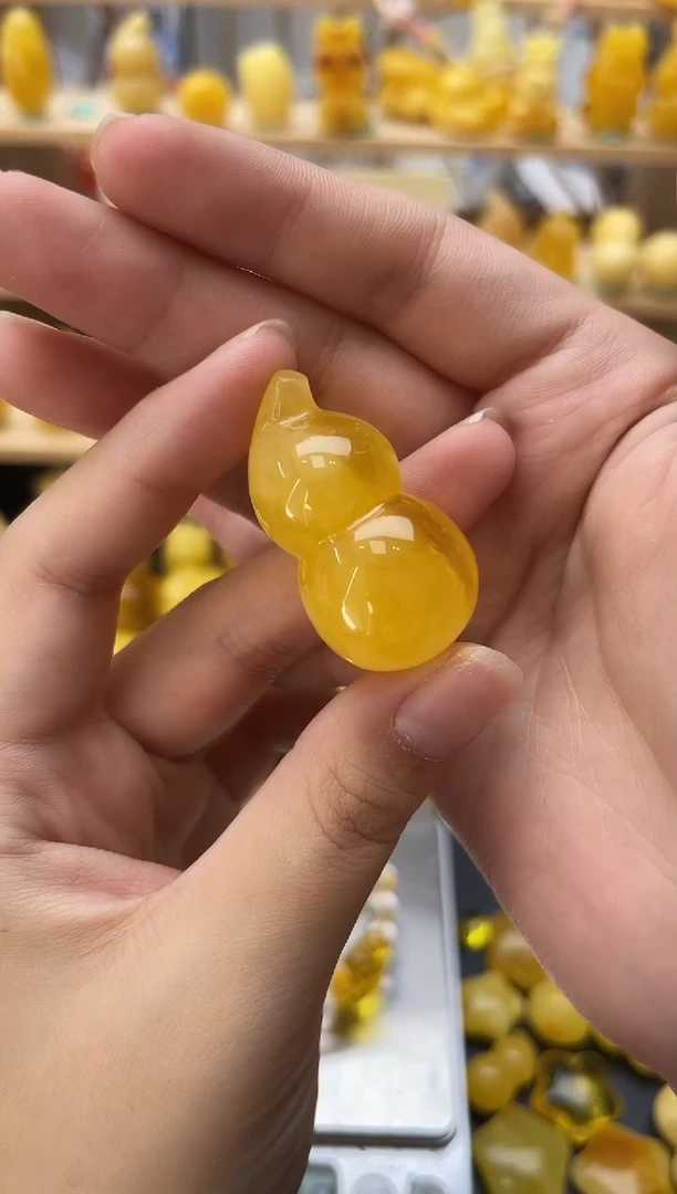 琥珀未镶嵌珠宝奇石050琥珀蜜蜡微瑕