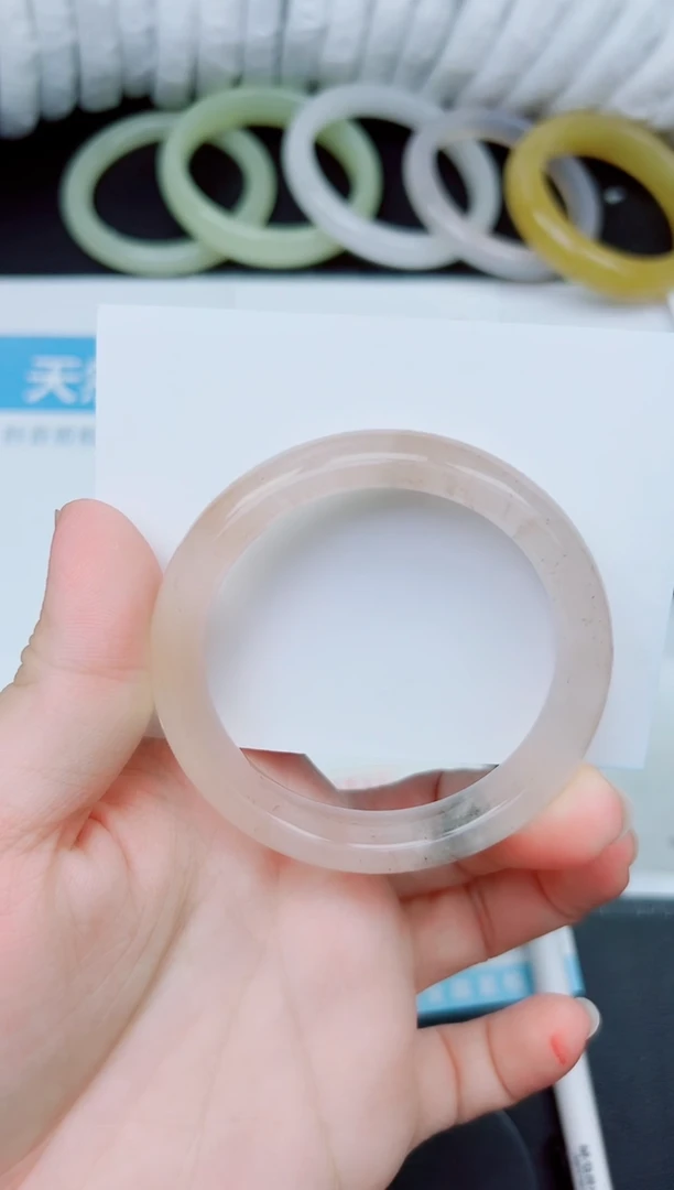 石英质玉手镯未镶嵌315-54.6