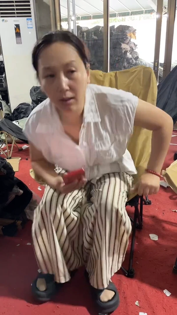 铁高背月亮椅 卡其色 不带收纳袋