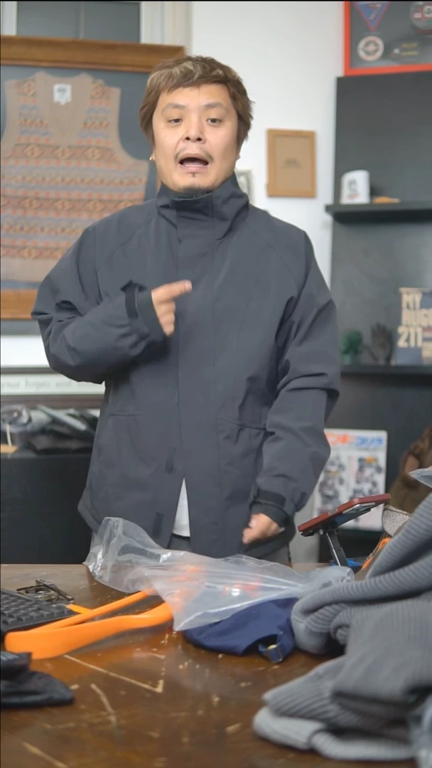 M 码欧克 li 千禧冲锋衣 160-170 斤