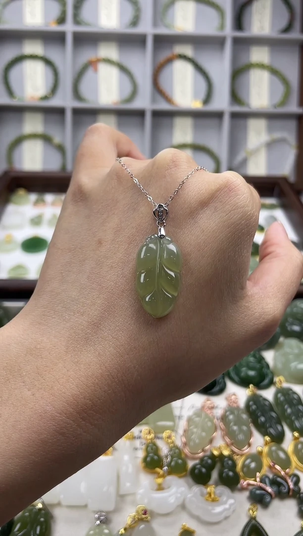 吊坠(不含链)银S925镶嵌和田玉吊坠(不含链) 银S925镶嵌 和田玉