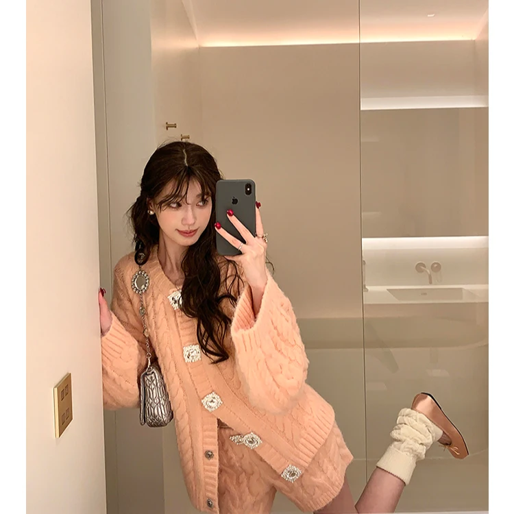 慵懒休闲宽松套装麻花针织开衫直筒短裤时尚两件套网红气质套装