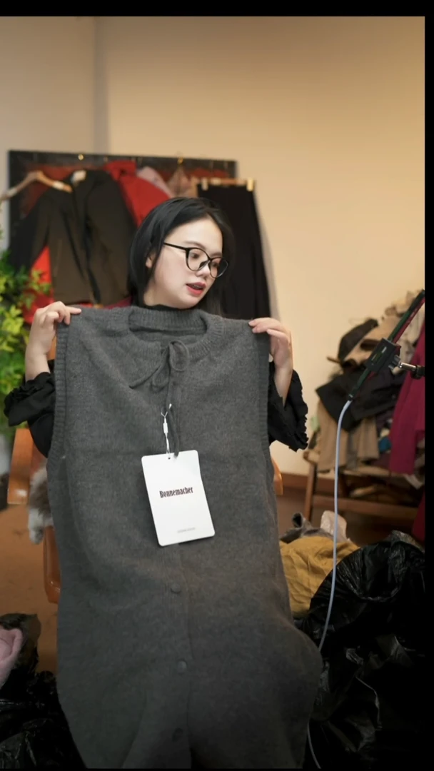 NO退NO换 灰色系带背心裙