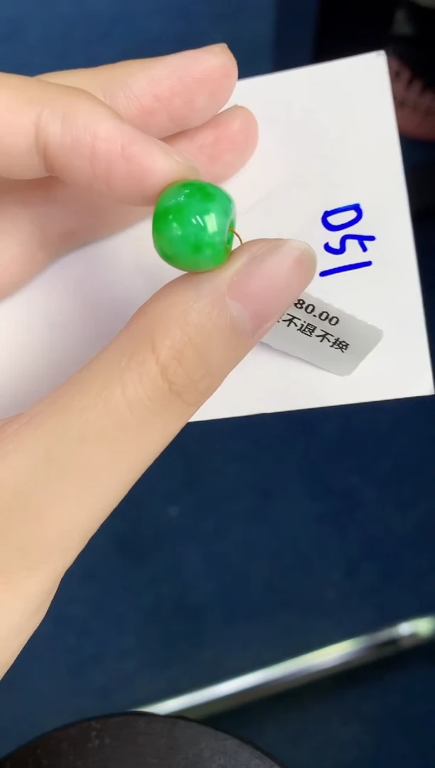 翡翠未镶嵌颈饰天然翡翠緬甸A貨
