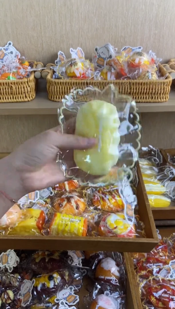 硅胶豆乳手指泡芙