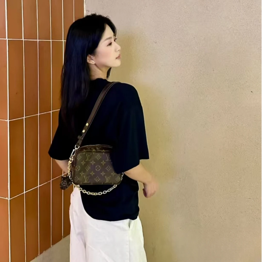 修复品LouisVuitton/路易威登中古经典洗漱包包单肩斜挎包