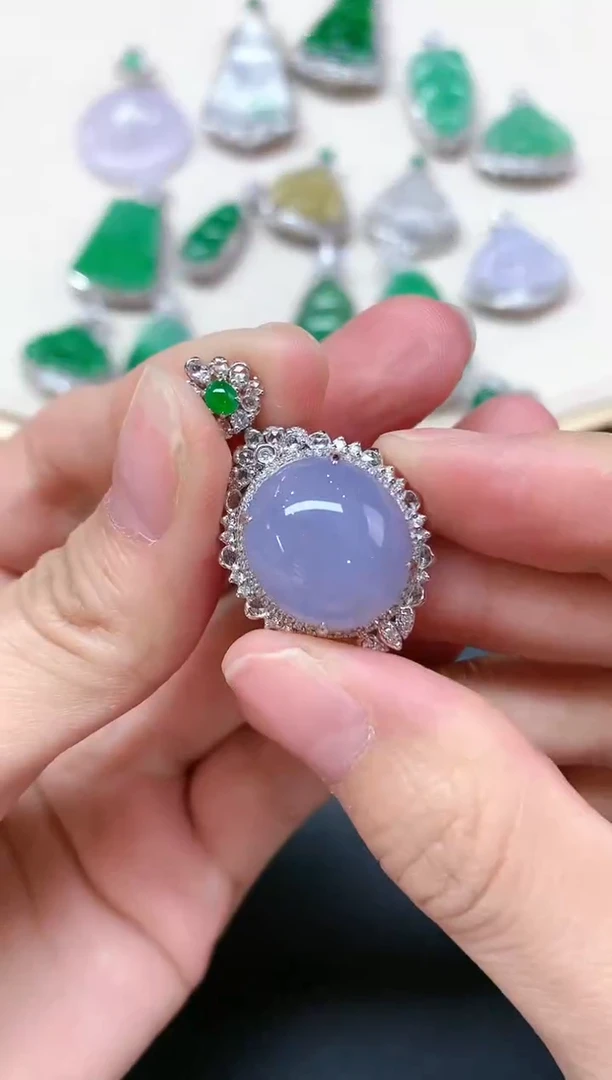 【闪购商品】翡翠吊坠(不含链)18K金镶嵌S429|29800