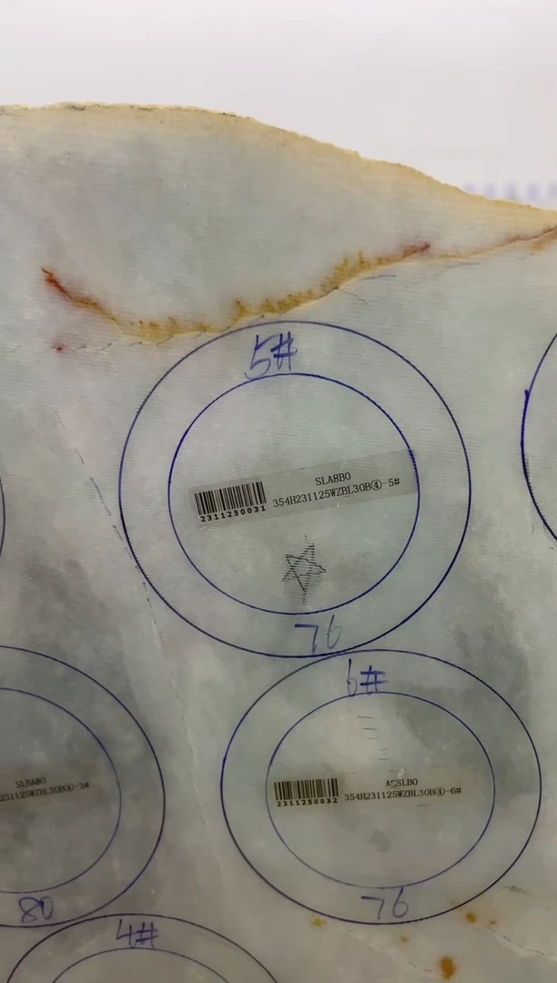 定制翡翠手镯未镶嵌偏*、手镯