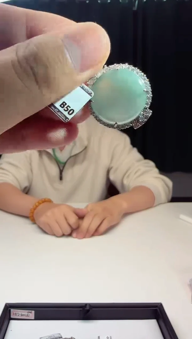 【闪购商品】翡翠戒圈合金圆形无事牌