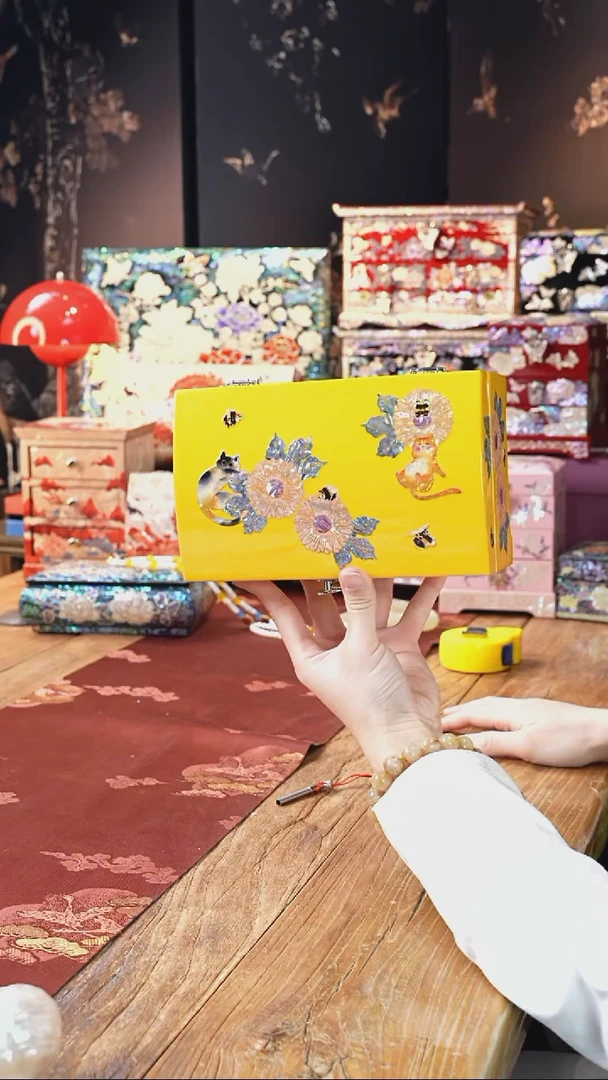 【闪购商品】瓷片瓷片螺钿工艺香椿木首饰盒