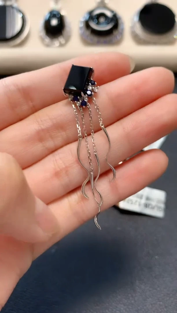 18K金镶嵌翡翠耳饰A20