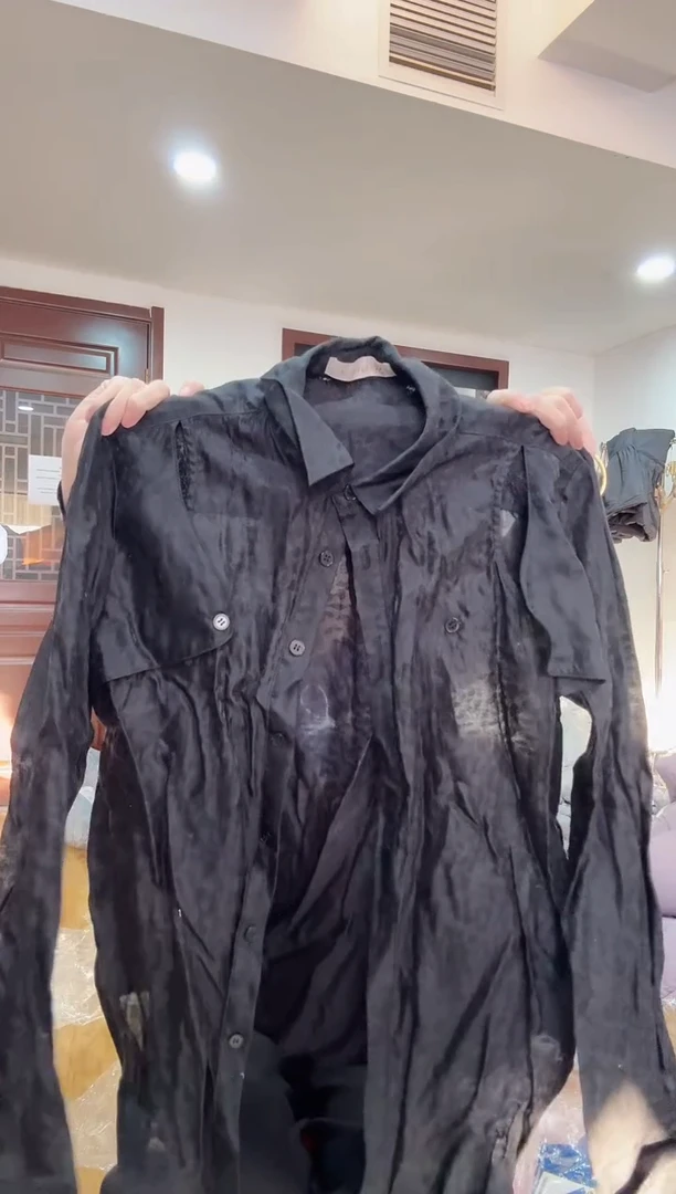 衬衣  110斤以里