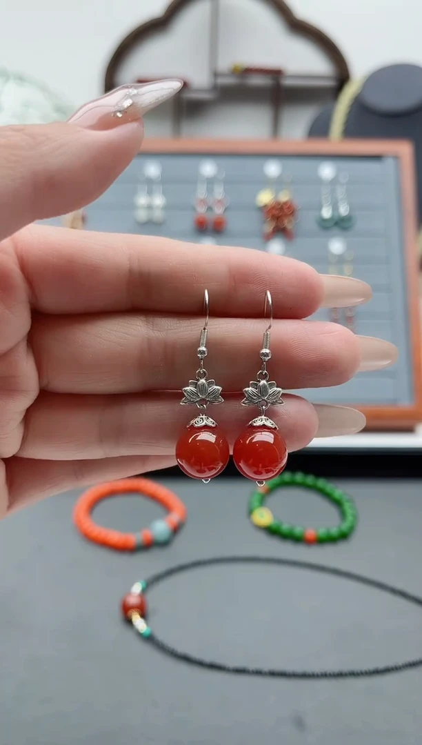 【闪购商品】南红玛瑙耳饰银S925镶嵌302