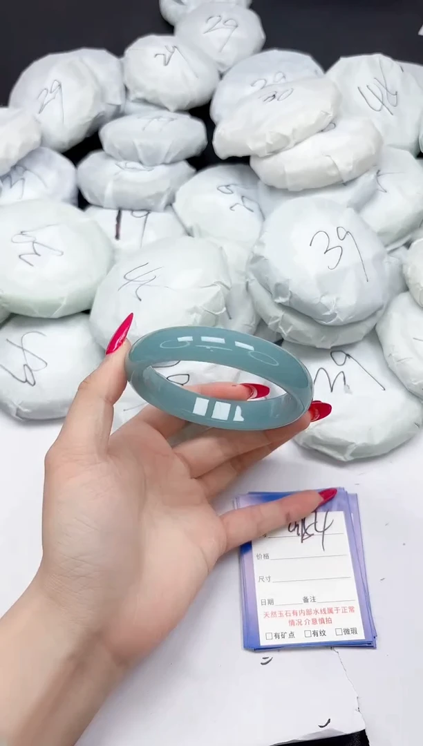 未镶嵌手镯石英质玉a154/62