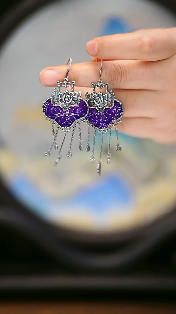 织绣83黔东南苗族刺绣