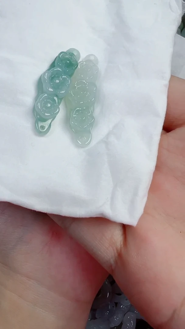 散珠翡翠雅*774号链接，A货翡翠